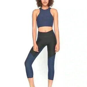 NWT OUTDOOR VOICES Warmup 3/4 Two-Tone Leggings Black Navy Blue M